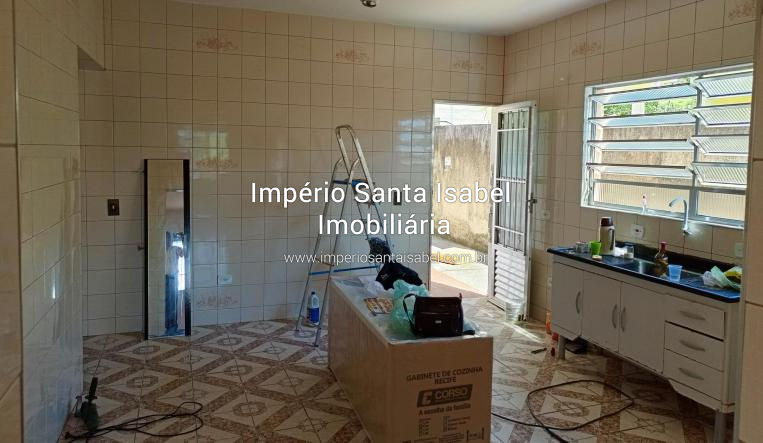 [Aluga casa 3 dormitórios Com garagem - Rua Japão -Santa Isabel R$1.500,00 + iptu]