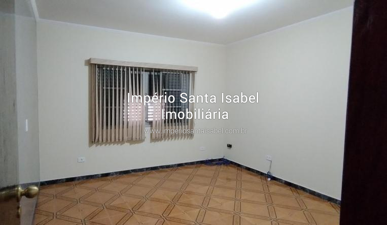 [Aluga Apartamento 2 dormitórios em cima do Serafim no centro de Santa Isabel -SP - R$ 2.300,00]