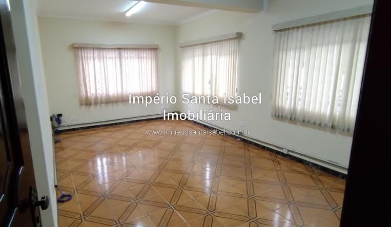 [Aluga Apartamento 2 dormitórios em cima do Serafim no centro de Santa Isabel -SP - R$ 2.300,00]