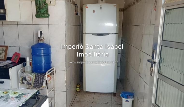 [Vende Casa 67 M2  de 4 cômodos Santa Isabel SP ]